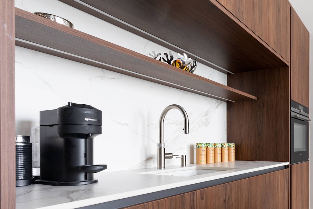 Elvaston Place III by Onefinestay