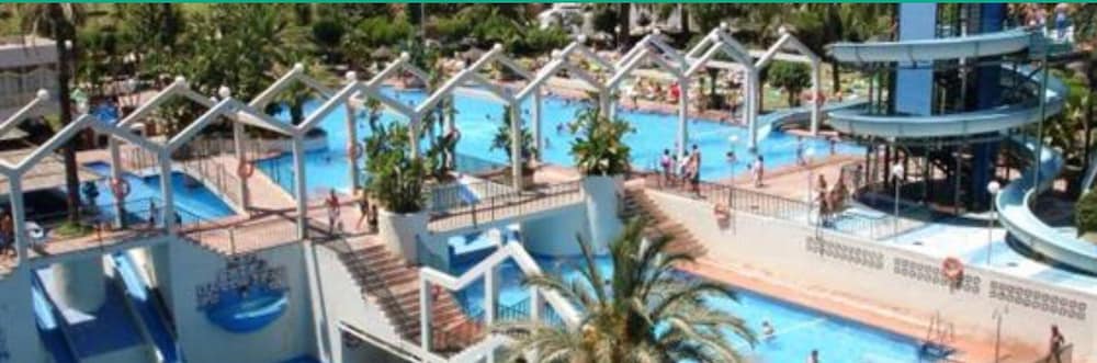 Apt In Benal Beach Resort, Wifi, 100m From Beach
