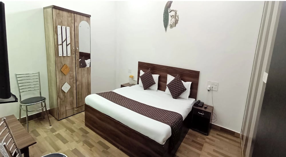 Hotel The NV Grand Palace Vrindavan
