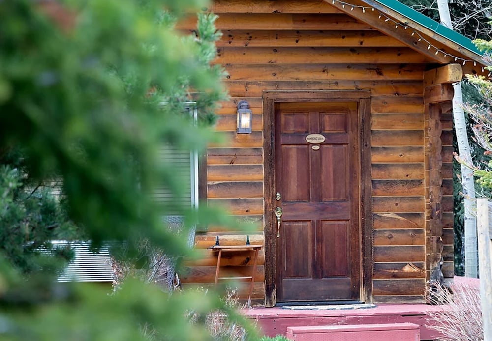 Alaskan Inn
