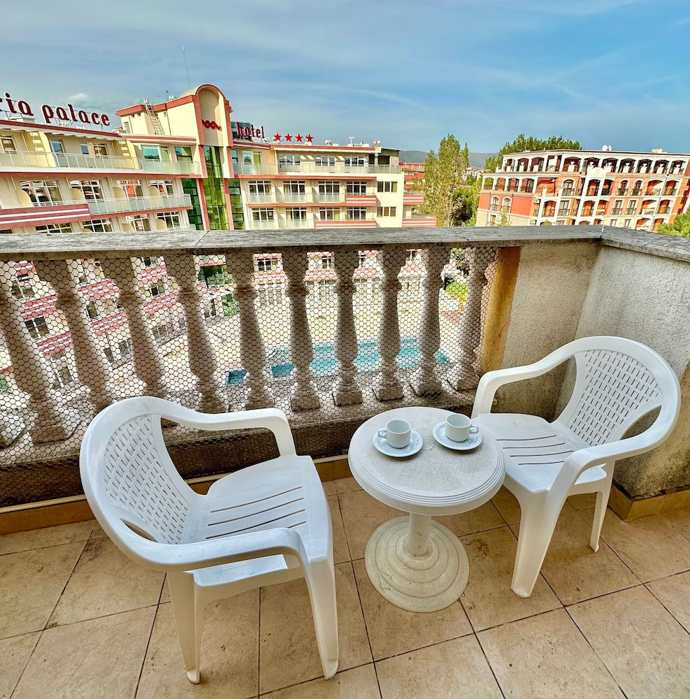 Menada Royal Sun Apartments