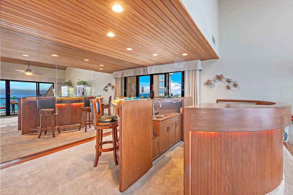 Sands Of Kahana 281 2bed/2ba Penthouse 1 Bedroom Condo