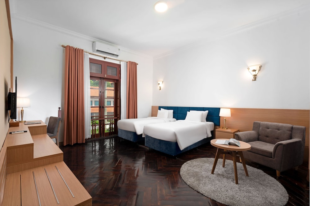 Tuan Chau Resort Ha Long