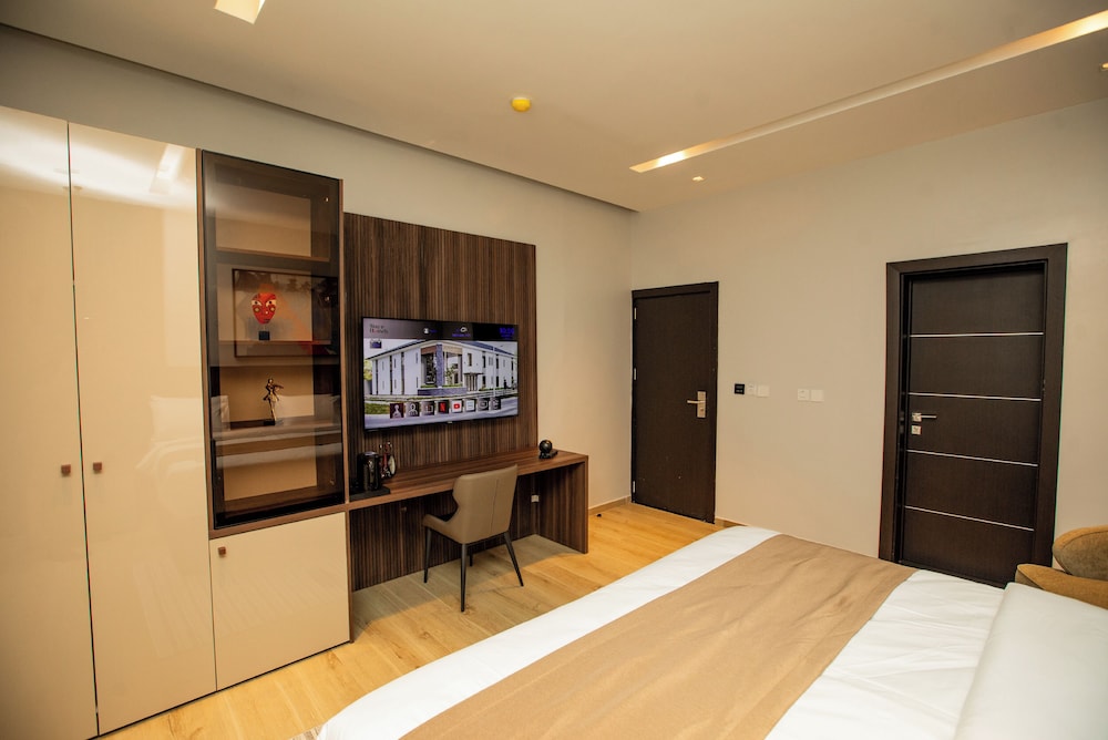 Abuja Vacations - Stay And Homely - Property Image 7