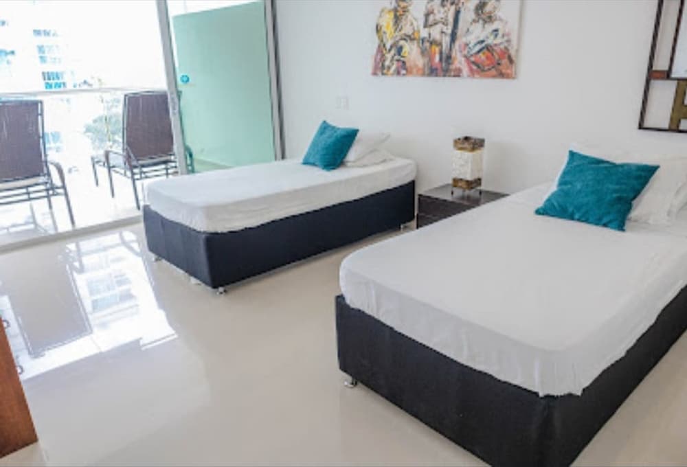 2ME-4 APARTAMENTO DE 2 ALC FRENTE AL MAR view 4