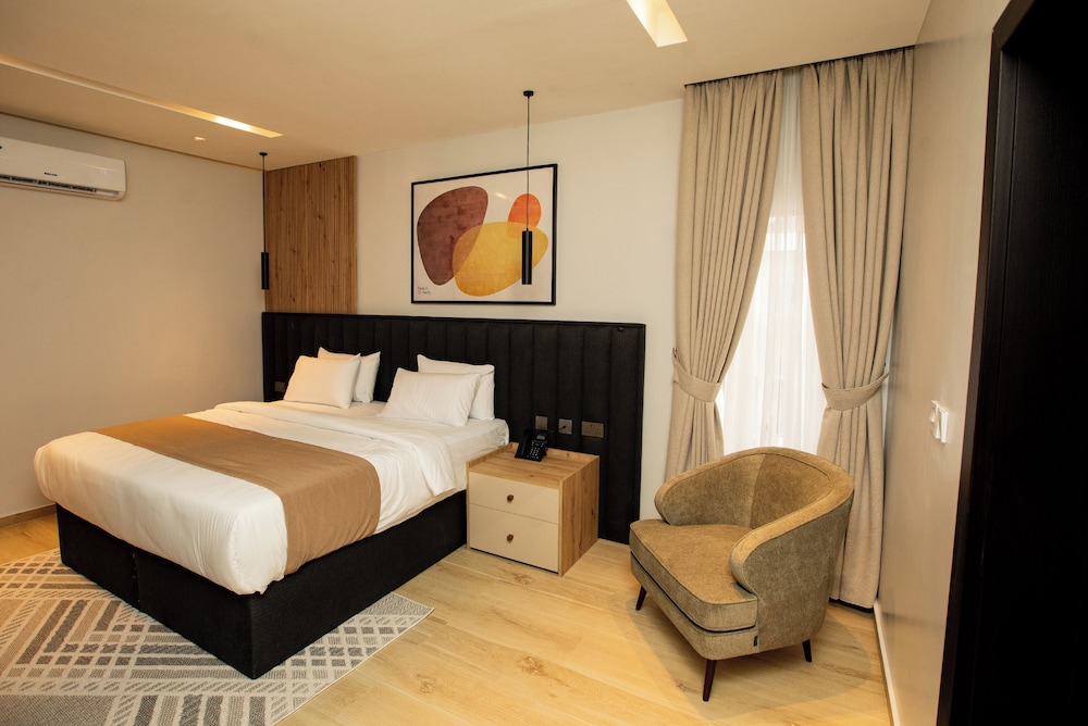 Abuja Vacations - Stay And Homely - Property Image 3