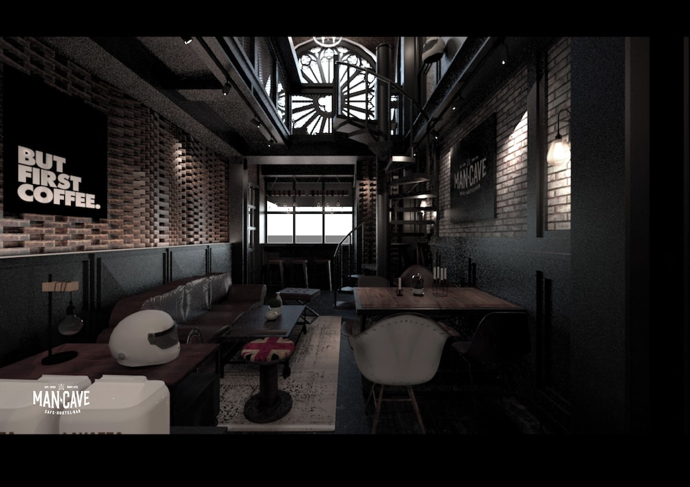 Man Cave Hostel