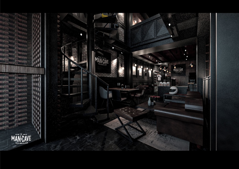Man Cave Hostel