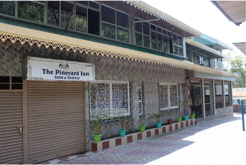Goroomgo Subhashree Gangtok view 2