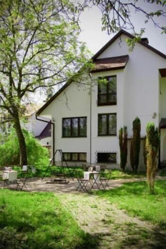 4.Friends Hostel