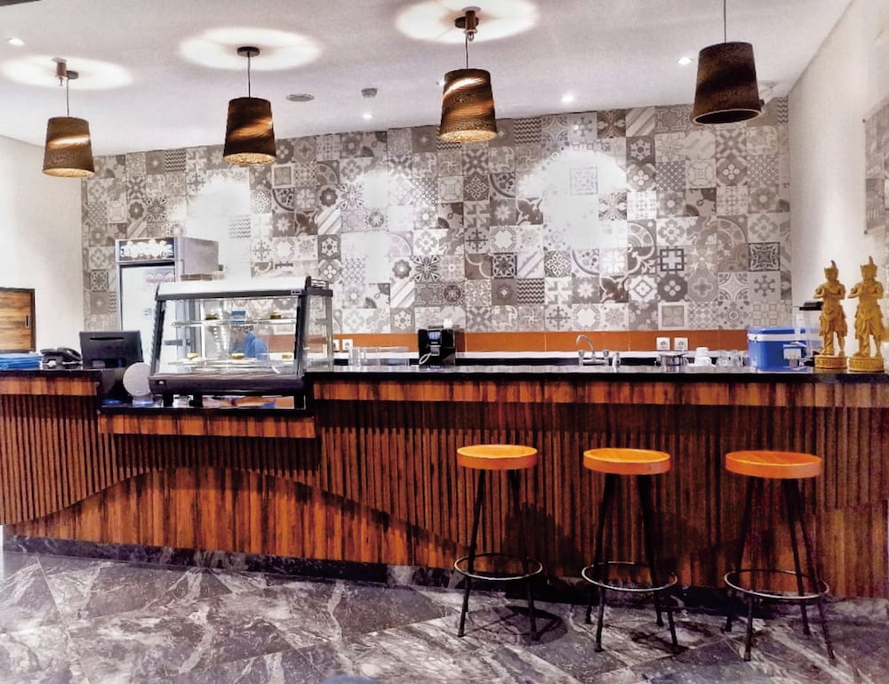 Hotel Brothers Solo Baru