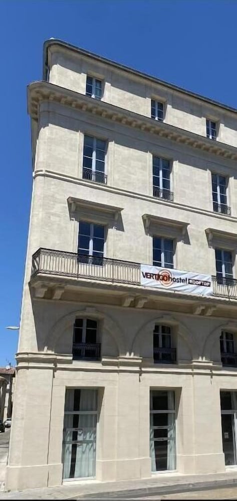 Hostel Flamingo Nîmes Centre Gare view 5