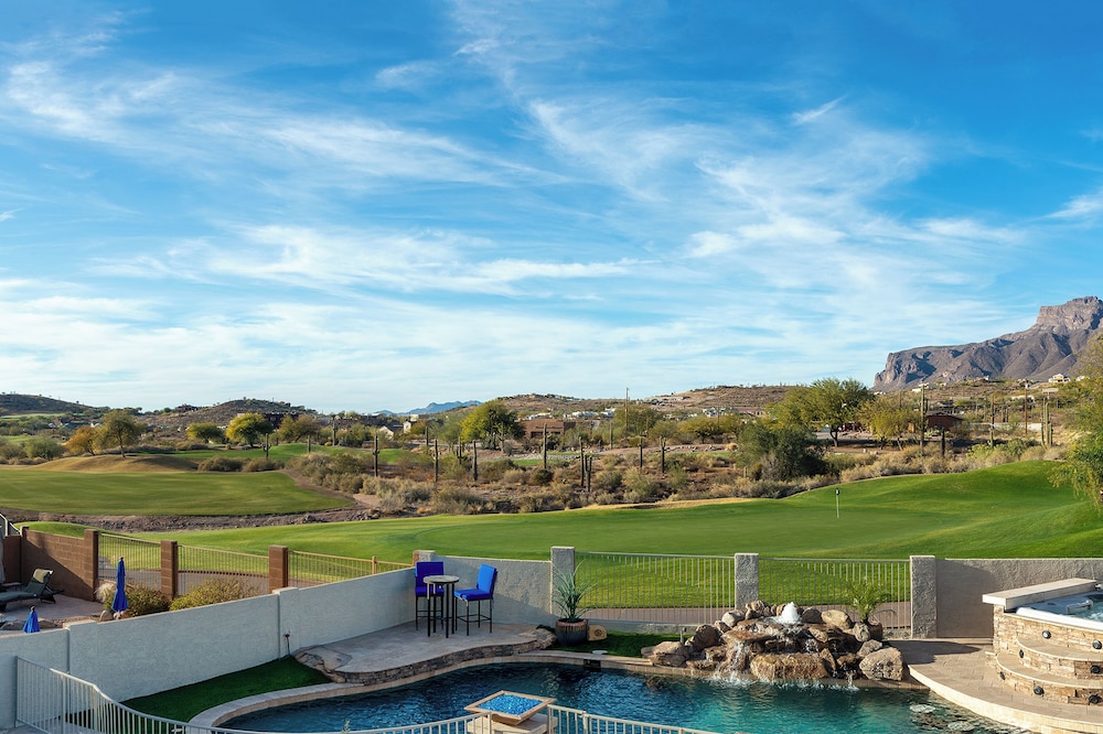 Breathtaking Family Retreat in Elite Gold Canyon!