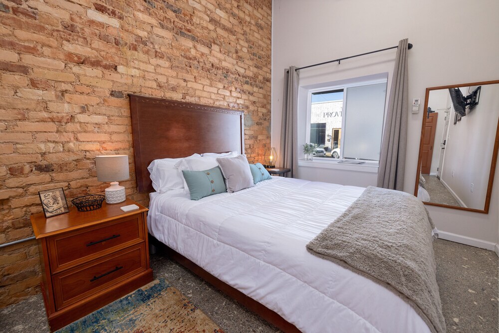 Hartwell Suites - Property Image 64