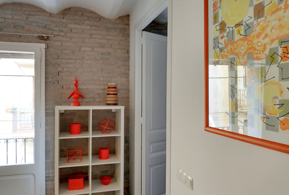 Barceloneta Apartment With Balcony