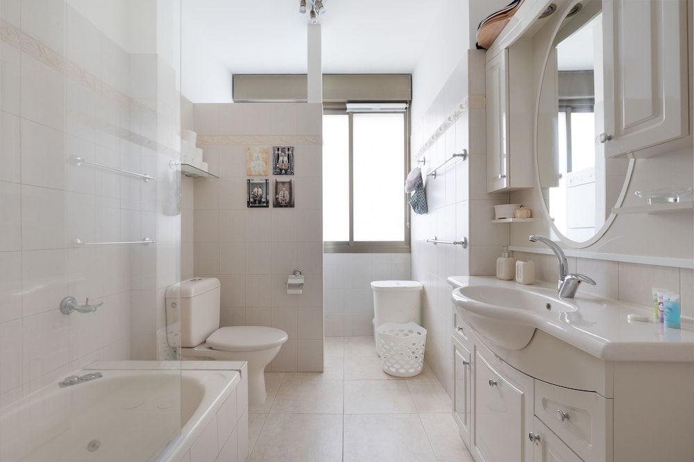 Bright Pearl For Exploring Tel-Aviv view 5