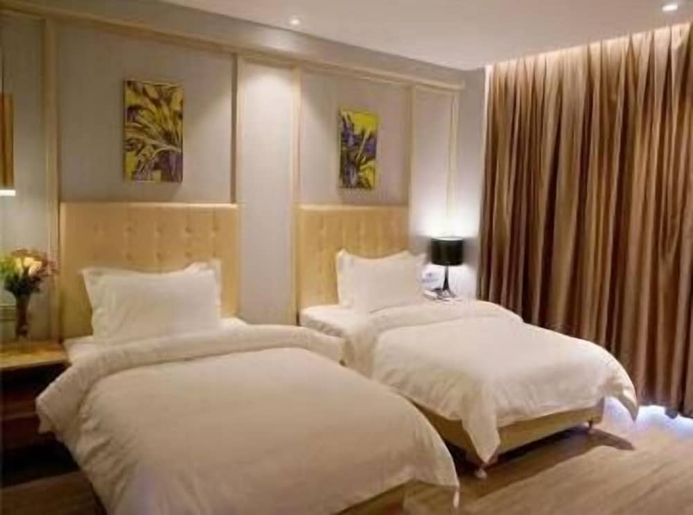 Metropolo Jinshanzui Village Hotel