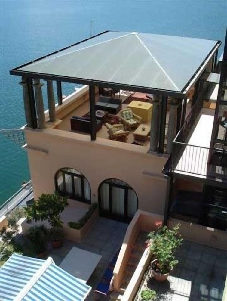 Residence Vecchio Porto Excelsior
