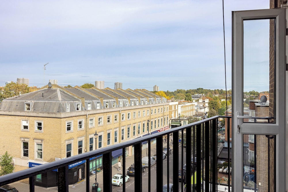 Lux Regents Park 2 bed 2 Bath Penthouse With AC