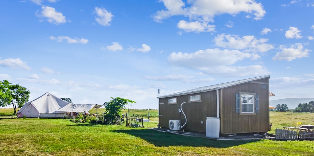 Cozy Tiny Home Retreat On Shenandoah Valley Farm 1 Bedroom Cabin