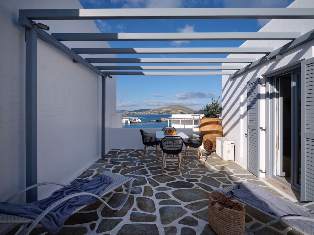 Ariti Seaside Residence view 4