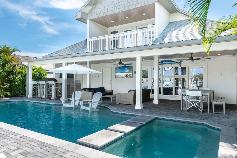 Paradise Cove