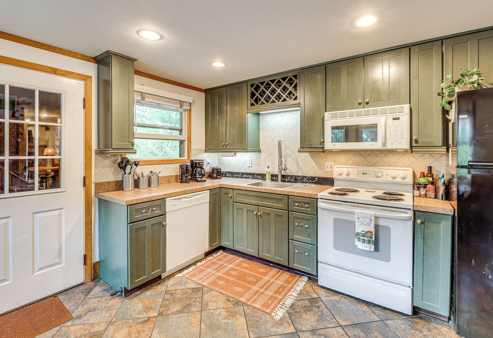 Ski, Hike, Bike! Family Haven at Snowshoe Mountain