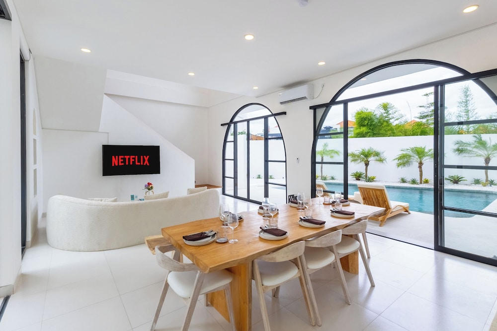 Villa Kalia by Pertama Management