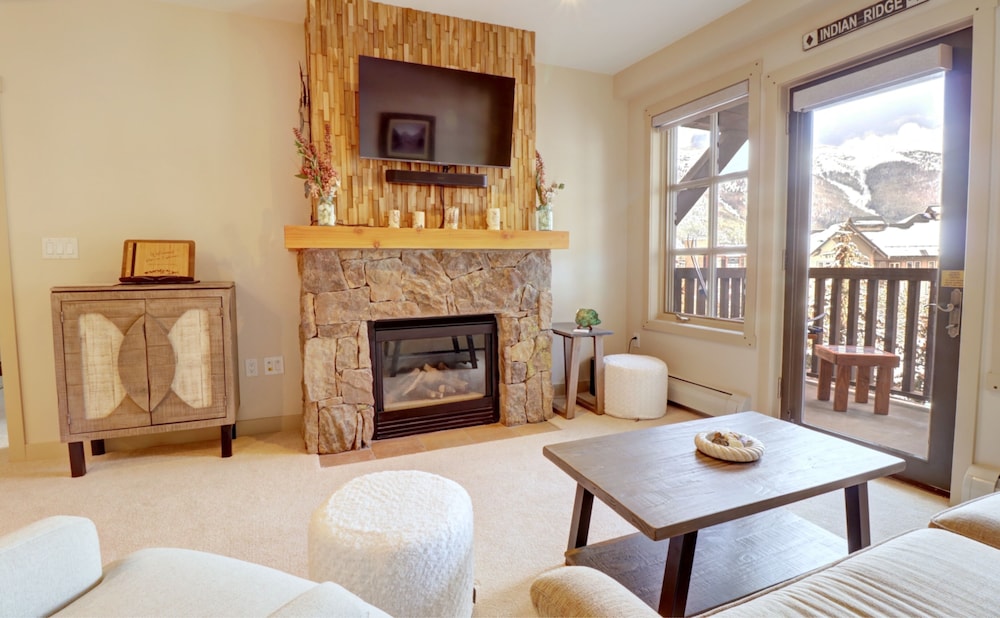 Pp409 Passage Point 2 Bedroom Condo