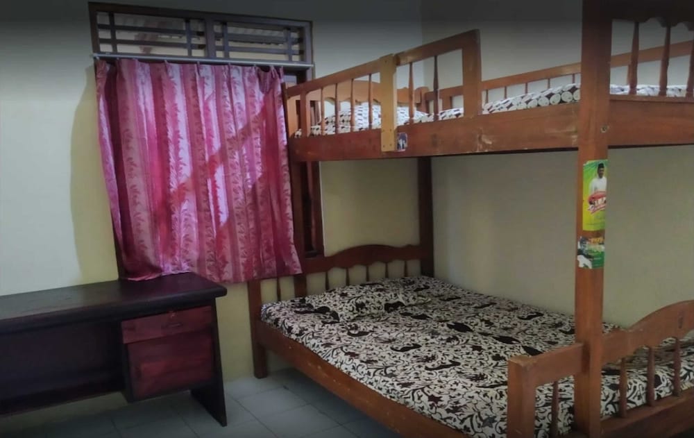HOMESTAY BINTARAN SYARIAH view 3