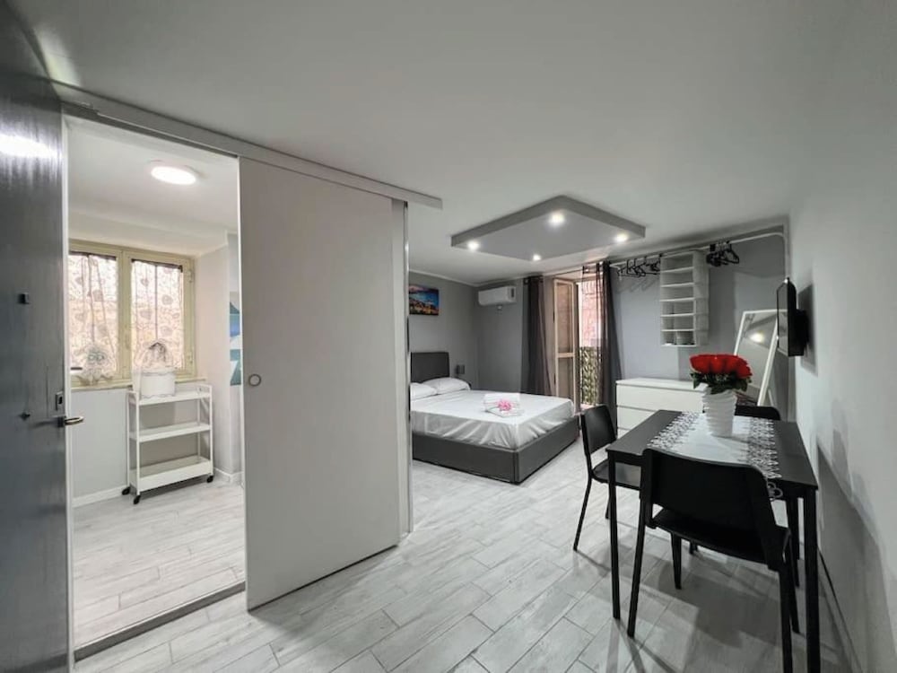 Dag House