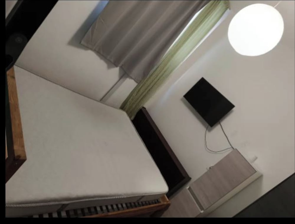 2 Bedroom Heart of Center