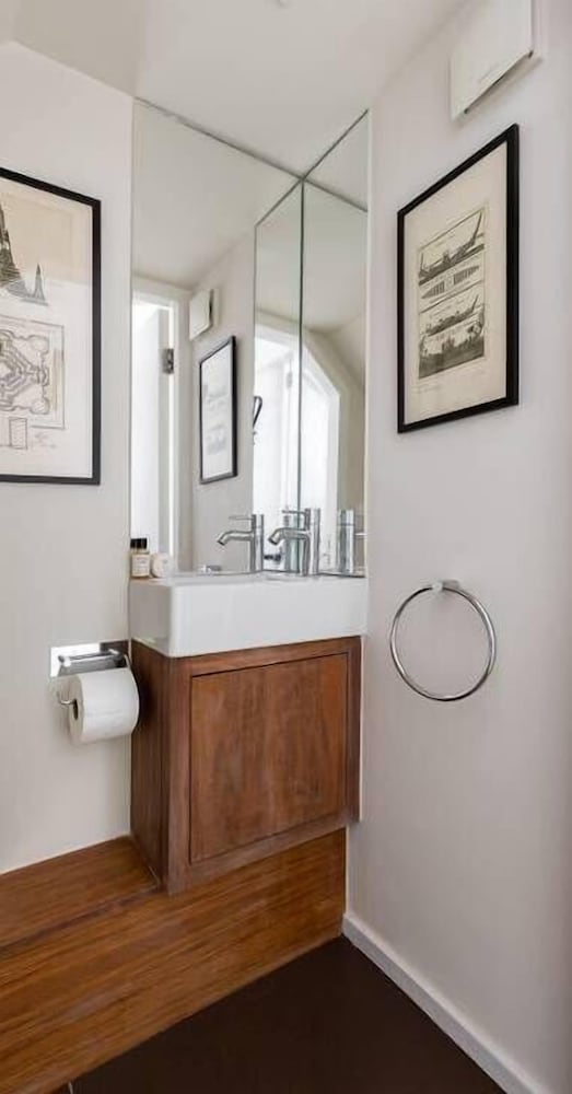 Albert Street V by Onefinestay