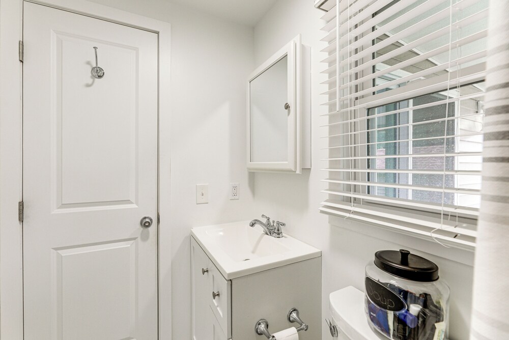 Pool & Marina: Family Home ~ 11 Mi to Ocean City