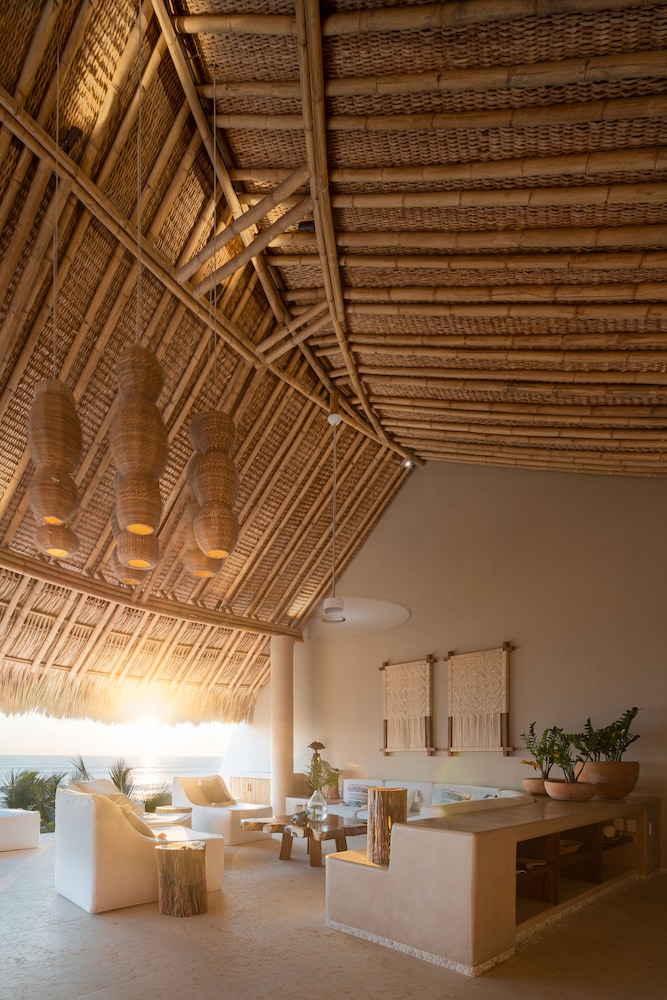 Punta Majahua Condos