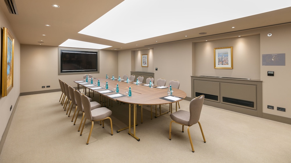 InterContinental Istanbul by IHG - Image 21