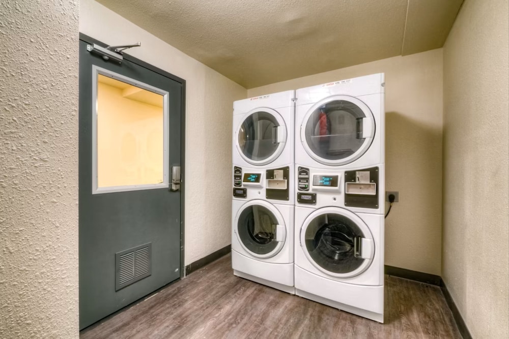 Candlewood Suites Tacoma Mall by IHG
