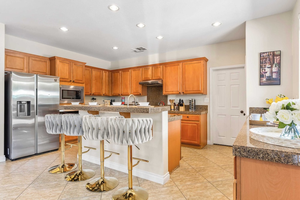 Casa Campo 5BR Desert Oasis w/ Pool, Firepit, & Outdoor Lounge