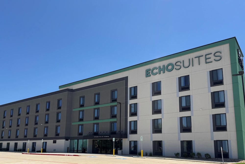 Echo Suites Extended Stay by Wyndham Fort Worth Alliance