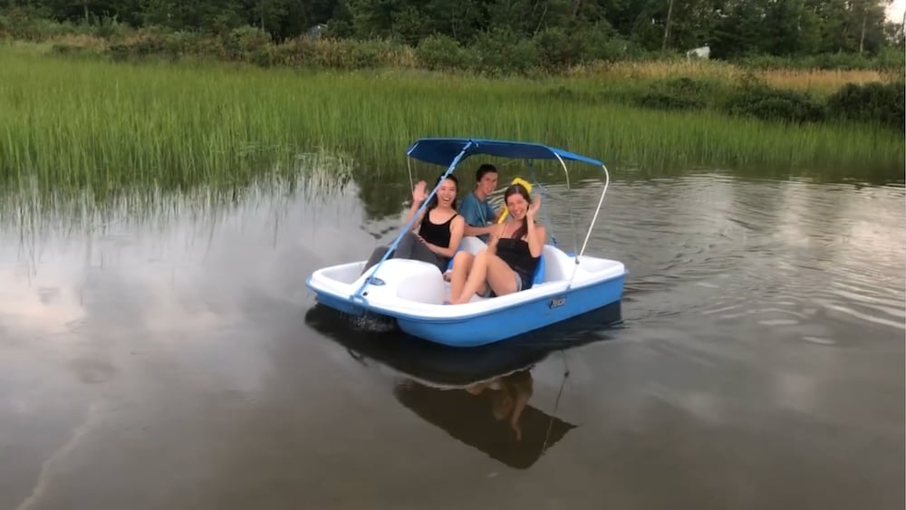 Staying by the Lakeside Cottages