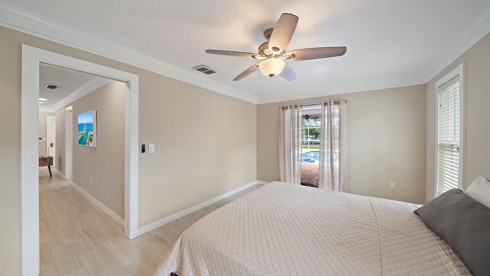 Gulf Tide Getaway 2 Bedroom Home
