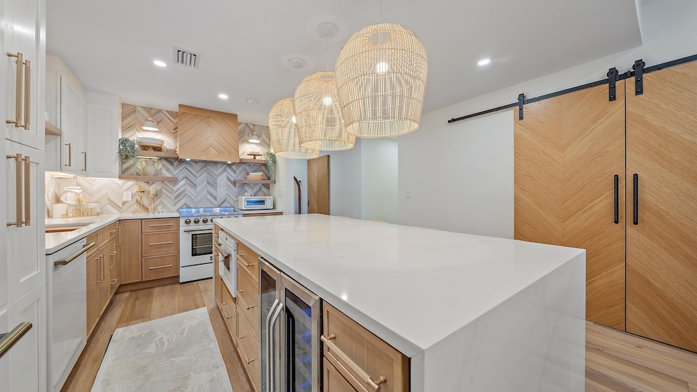 The Beach House 2 Bedroom Condo