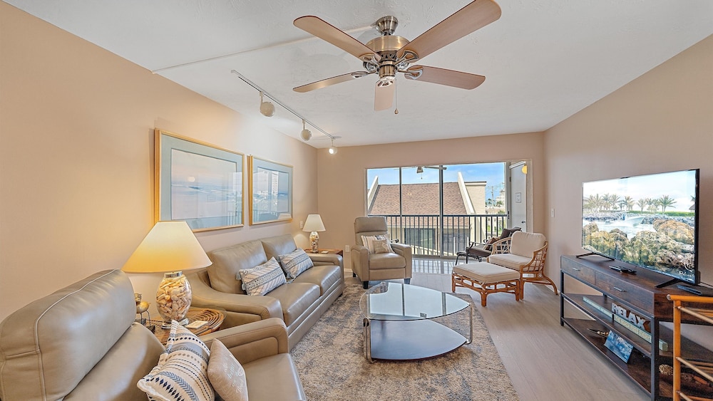 My Happy Place 2 Bedroom Condo