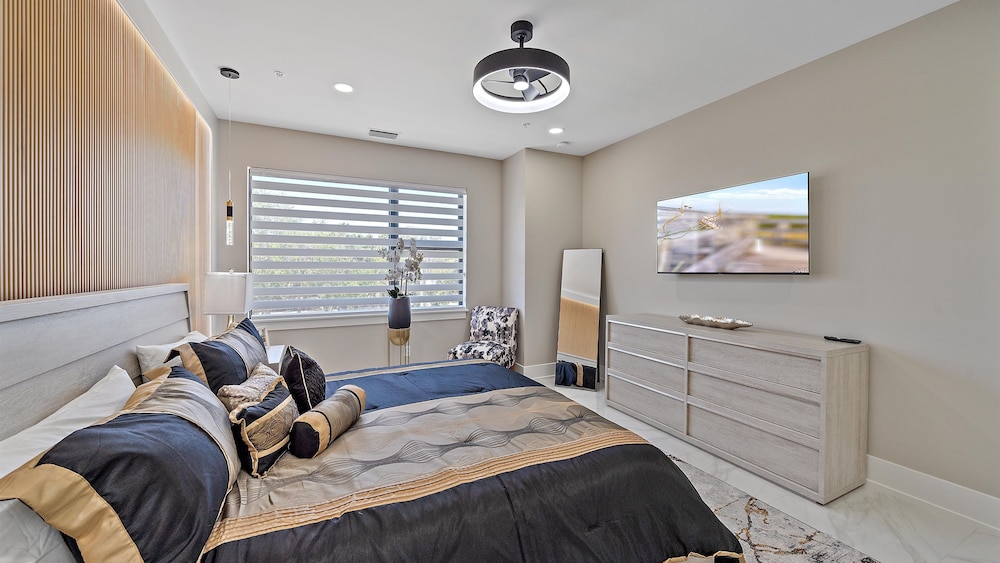 Uptown Oasis 3 Bedroom Townhouse
