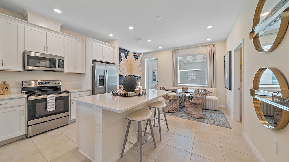 Lazy Days At Waterside 2 Bedroom Townhouse