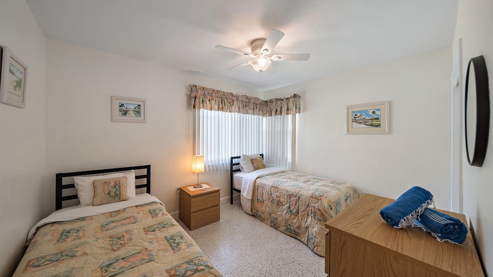 Siesta Treasure 4 Bedroom Home