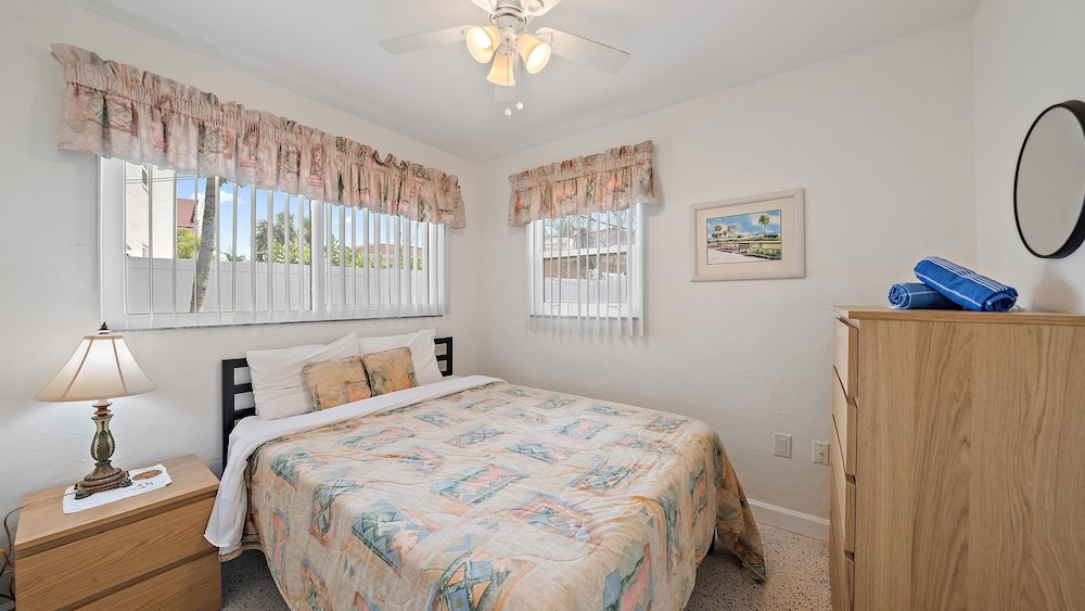 Siesta Treasure 4 Bedroom Home