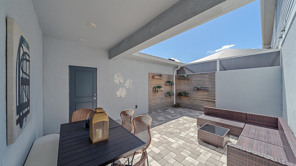 Lazy Days At Waterside 2 Bedroom Townhouse