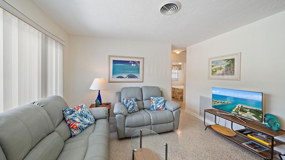 Siesta Treasure 4 Bedroom Home