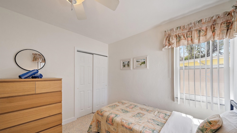 Siesta Treasure 4 Bedroom Home